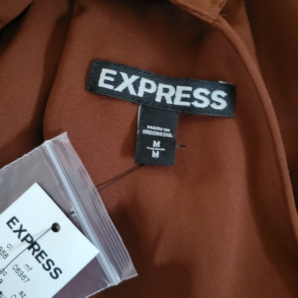 NWT Express Button-front Pleated Brown Camisole - Picture 6 of 8